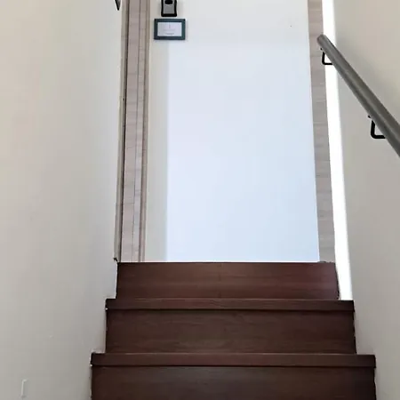 Alloggiamo Bed and Breakfast Μόντενα